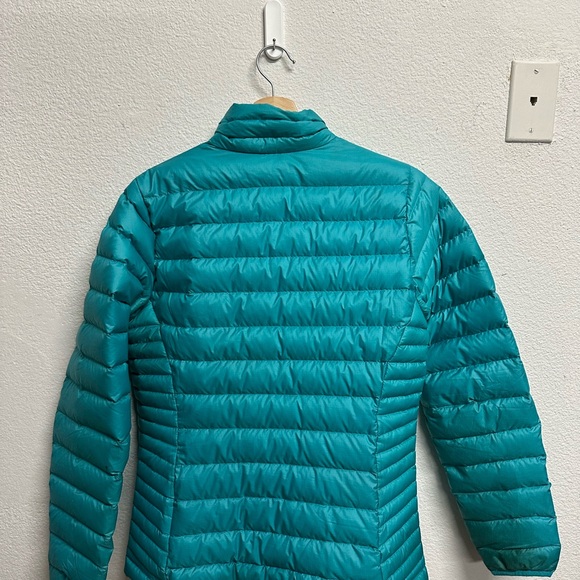 Patagonia Teal Puffer Jacket - Picture 3 of 3